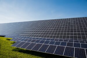 太陽光発電の比較方法とはどのようなものか？