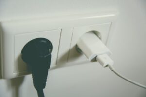 電力管理用計器の導入は本当に必要？メリットとデメリットを徹底解説！